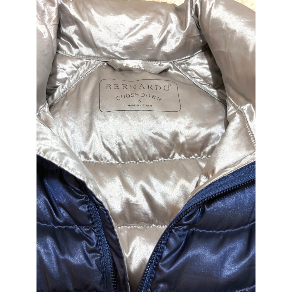 Bernardo Metallic Navy Goose Down Puffer Vest Women S Gorpcore Utlility Quilted - Picture 4 of 6